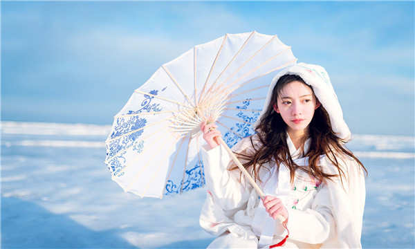 新丰试管代怀生子多少钱一个？助孕之路的费用分析与方案选择