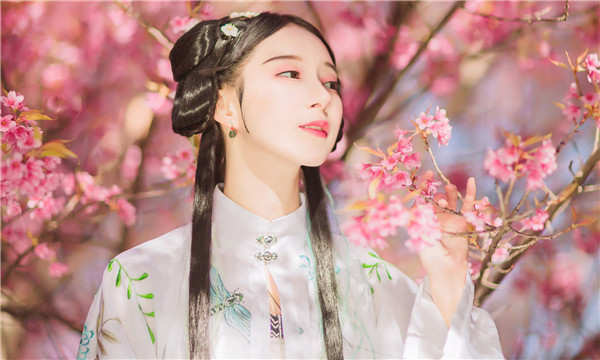 新丰供卵试管婴儿：助您实现家庭梦想的科学方案